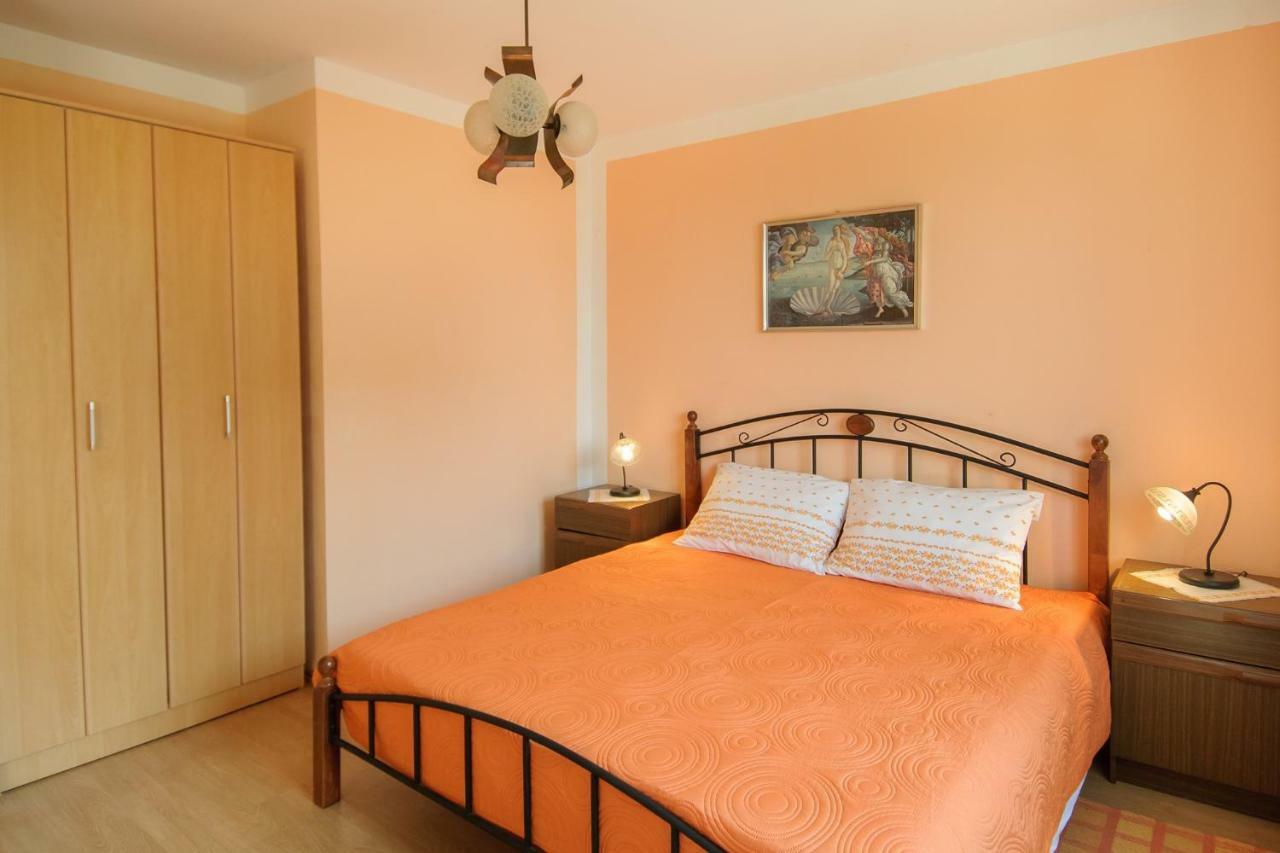 Apartments Nives Poreč Eksteriør bilde
